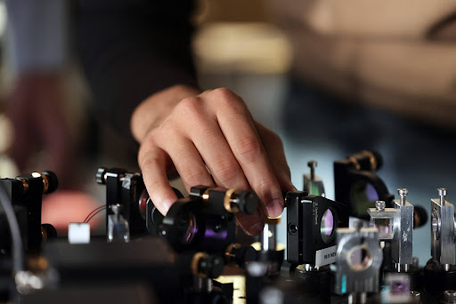 PurdueQuantum's tweet photo. From the lab to the real world! The QuPID project has advanced to Stage 2 of the @NSF National Virtual #Quantum Laboratory competition with a $4M Phase 2 award. Read more: https://t.co/QIlQREy8dh
#Purdue #QuantumTech #Photonics #NSF https://t.co/rKmYYK0YJJ
