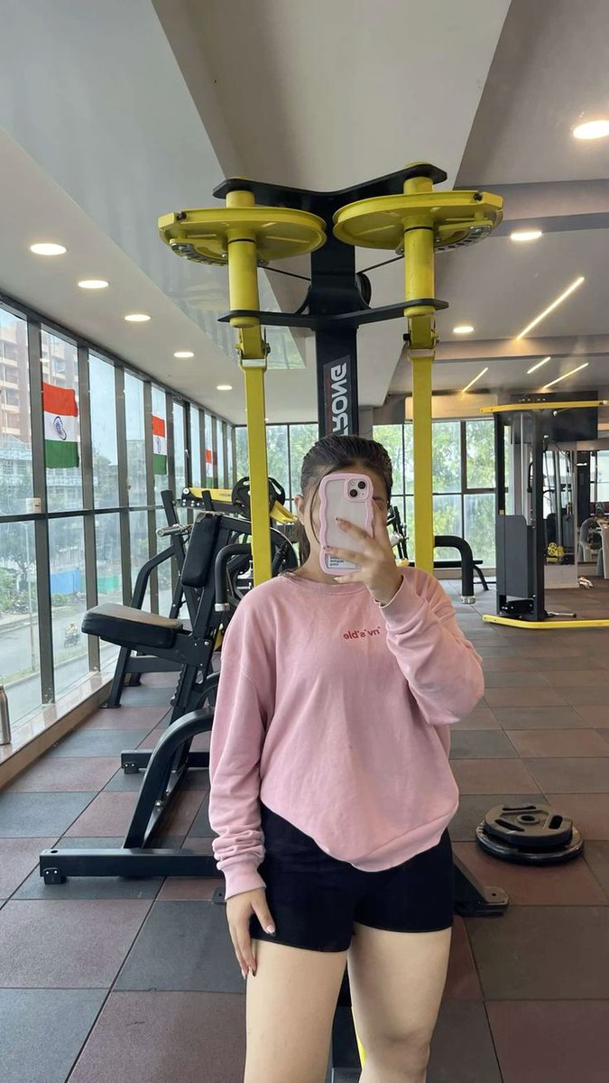 Bella 🖇️ tweet media