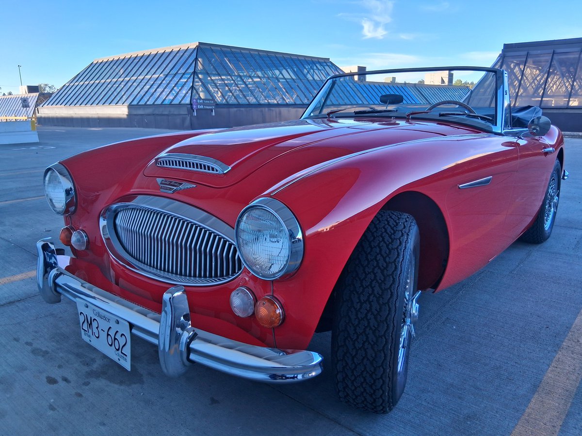 TMaster1324's tweet photo. @Dejavudea Car https://t.co/ajsgUmuYmh