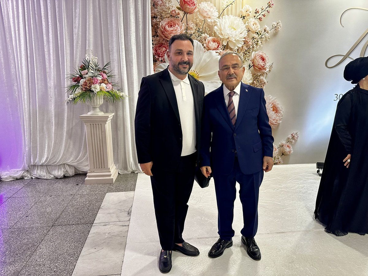 dbiran's tweet photo. Değerli  büyüğüm , 
Ordu Büyükşehir Belediye Başkanımız, Sayın Dr. Mehmet Hilmi Güler beyfendinin evladı  Zişan Güler hanımla  Ozan Özcan beyin nikâh merasimine katılarak, bu mutlu günlerine şahit olmaktan ötürü onur duyduğumu belirtir; yeni evlilere bir ömür boyu mutluluklar dilerken kıymetli büyüğümüzün evlatlarının nice mürüvvetlerini görmesini niyaz ederim.