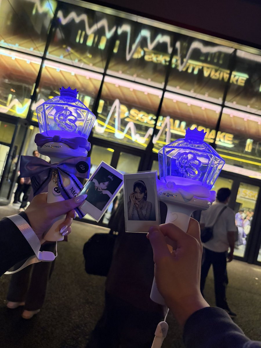 kotsume06's tweet photo. なべちゃんの生誕祭、本当に最高だった…！

衣装もビジュもセトリも全部最高✨
ずっと幸せだったし、最後は感動してもらい泣き🥹

改めて生まれてきてくれてありがとう💜
これからもずっと応援してる！！！
めっちゃ大好き🥰

#真鍋凪咲生誕祭2026 #真鍋凪咲 https://t.co/NnBP5OxcZm