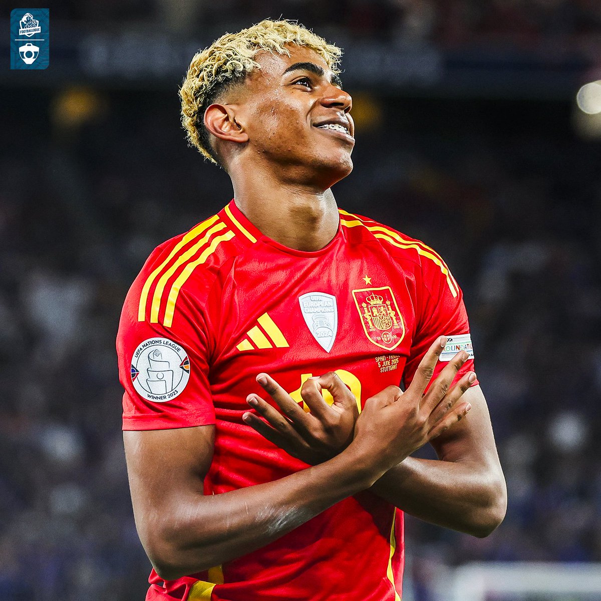 Footballogue's tweet photo. "𝗟𝗔 𝗙𝗥𝗔𝗡𝗖𝗘 𝗠𝗘𝗜𝗟𝗟𝗘𝗨𝗥𝗘 𝗤𝗨𝗘 𝗡𝗢𝗨𝗦 ? 𝗡𝗢𝗡 ! 𝗜𝗟𝗦 𝗡𝗘 𝗡𝗢𝗨𝗦 𝗢𝗡𝗧 𝗣𝗔𝗦 𝗕𝗔𝗧𝗧𝗨𝗦, 𝗜𝗟𝗦 𝗡𝗘 𝗣𝗘𝗨𝗩𝗘𝗡𝗧 𝗣𝗔𝗦 𝗘̂𝗧𝗥𝗘 𝗠𝗘𝗜𝗟𝗟𝗘𝗨𝗥𝗦." 

Hop, ça, ça part dans les signets au cas où... 👀

(@partidazocope) https://t.co/8zKuQt0y7D