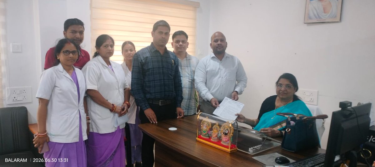 oneabbsr's tweet photo. Today, the representatives of the Odisha Nursing Employees Association (#ONEA) met the #NursingOfficer (#CHO) who had been peacefully protesting in front of the CDM & PHO Office, #Kandhamal, alleging victimization and an illegal transfer.

Thereafter, the representatives held discussions with the #Collector & #DistrictMagistrate, Kandhamal and the CDM & PHO, Kandhamal, regarding the matter.

The Collector & District Magistrate and the CDM & PHO assured the association that the grievance of the concerned CHO would be considered sympathetically and that the transfer order would be reviewed and modified at the earliest.

In view of the positive assurance received from the district administration, the peaceful protest has been called off with the hope that justice will be delivered within the next few days.

The #OdishaNursingEmployees Association sincerely thanks the district administration for positive intervention and looks forward to an early and fair resolution of the matter.
@GovernorOdisha
@CMO_Odisha @MohanMOdisha
@MahalingMukesh @dpradhanbjp 
@SecyChief
@HFWOdisha 
@nhmodisha 
@DMKandhamal 
@spkandhamal 
#kandhamal #protest #justice