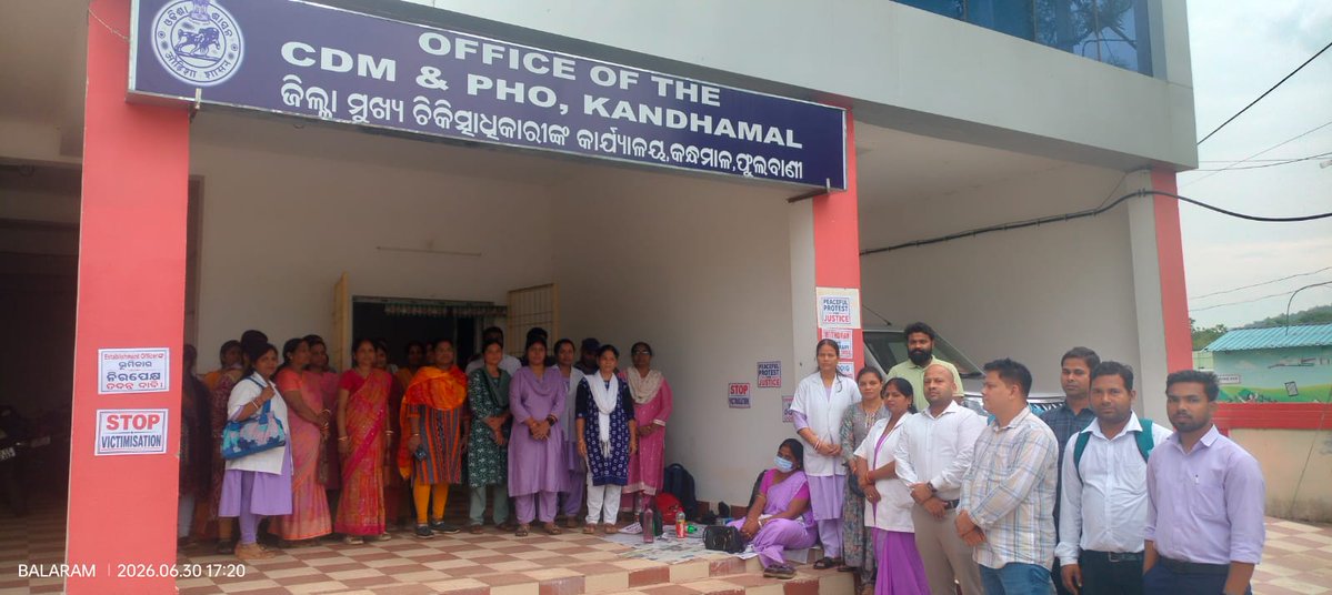 oneabbsr's tweet photo. Today, the representatives of the Odisha Nursing Employees Association (#ONEA) met the #NursingOfficer (#CHO) who had been peacefully protesting in front of the CDM & PHO Office, #Kandhamal, alleging victimization and an illegal transfer.

Thereafter, the representatives held discussions with the #Collector & #DistrictMagistrate, Kandhamal and the CDM & PHO, Kandhamal, regarding the matter.

The Collector & District Magistrate and the CDM & PHO assured the association that the grievance of the concerned CHO would be considered sympathetically and that the transfer order would be reviewed and modified at the earliest.

In view of the positive assurance received from the district administration, the peaceful protest has been called off with the hope that justice will be delivered within the next few days.

The #OdishaNursingEmployees Association sincerely thanks the district administration for positive intervention and looks forward to an early and fair resolution of the matter.
@GovernorOdisha
@CMO_Odisha @MohanMOdisha
@MahalingMukesh @dpradhanbjp 
@SecyChief
@HFWOdisha 
@nhmodisha 
@DMKandhamal 
@spkandhamal 
#kandhamal #protest #justice