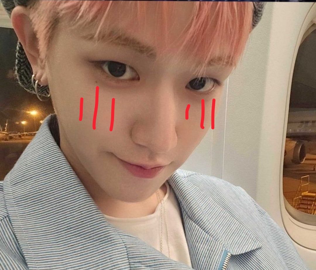 Uvbaaa's tweet photo. The SMILIES!!! ꉂ(˵˃ ᗜ ˂˵)

#ONEDOORSelcaDay #ODSD #BOYNEXTDOOR #보이넥스트도어 @BOYNEXTDOOR_TWT #RIWOO https://t.co/JISb3dbNL1