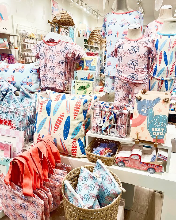 KoOlinaShops's tweet photo. Are you ready for the long weekend? Get festive with everything red, white, and blue at Soha Keiki! https://t.co/Kp0AjxkPyn