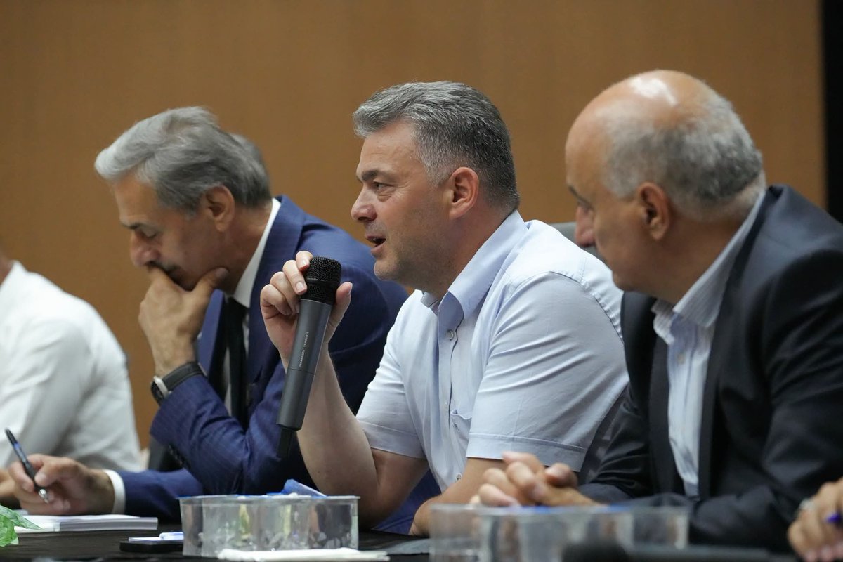 akkadinkarasu's tweet photo. Sosyal Gelişim Merkezi’nde düzenlenen AK Parti Karasu İlçe Teşkilatı Buluşması’nda bir araya geldik.
Biz büyük ve güçlü bir aileyiz. Birlik ve beraberliğimiz daim olsun.@AKKADINGM @tugbaisikercan @AKPartiSakarya @mimduygucetin @akkadinkarasu @basmac81833 https://t.co/29LcuLXmfF