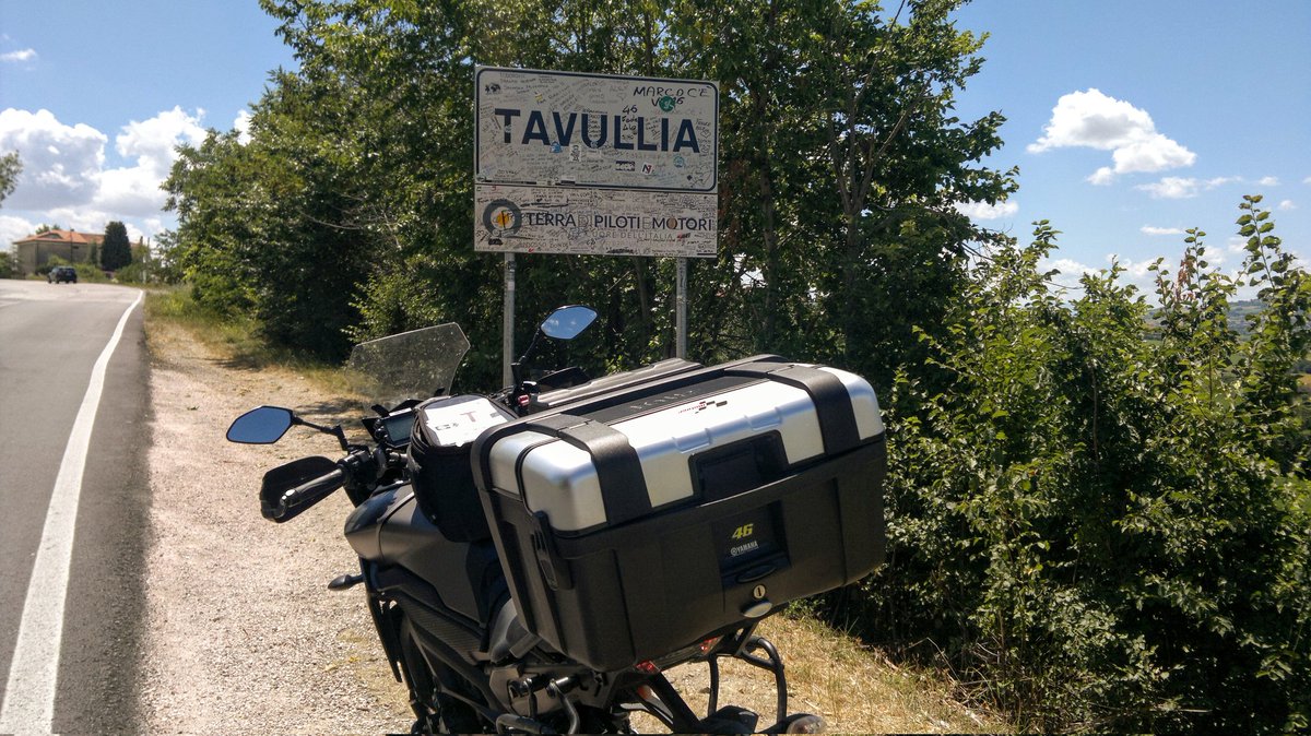 murgy1's tweet photo. @YMUKofficial The home of Valentino Rossi 😎 https://t.co/kX2sqcR9iX