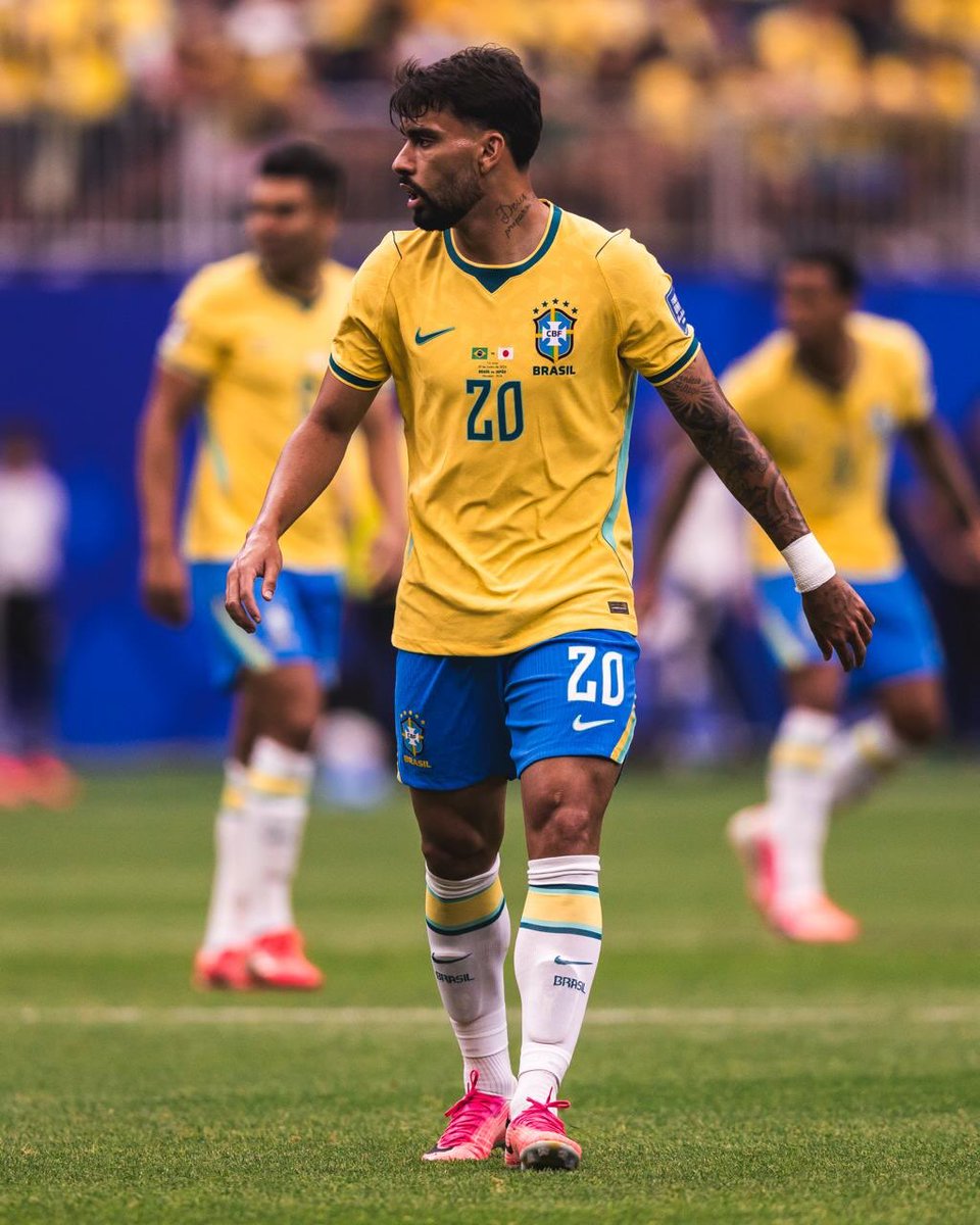 ColunadoFla's tweet photo. 🚨 URGENTE!

⚠️ Lesão muscular na coxa esquerda de Paquetá é considerada grave, e meia não deve jogar mais na Copa do Mundo.

🏥 Previsão de recuperação é de três a quatro semanas. Jogador será reavaliado caso Brasil chegue na final.

🗞️ @__rodrigomattos__/ UOL, confirmada pela equipe de reportagem do Coluna do Fla.