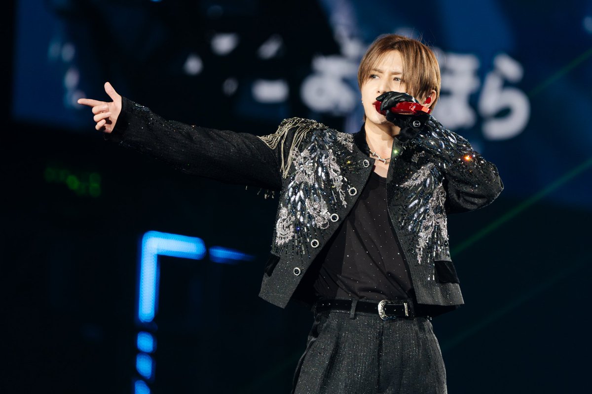 fan_Ryosuke_x's tweet photo. 🚩

【速報】

重大発表が間もなく行われます！！
お待ちください！！
山田涼介をこれからも応援してください！！

#山田涼介
#RyosukeYamada 
#AreYouRedY https://t.co/n2B9cCS40P