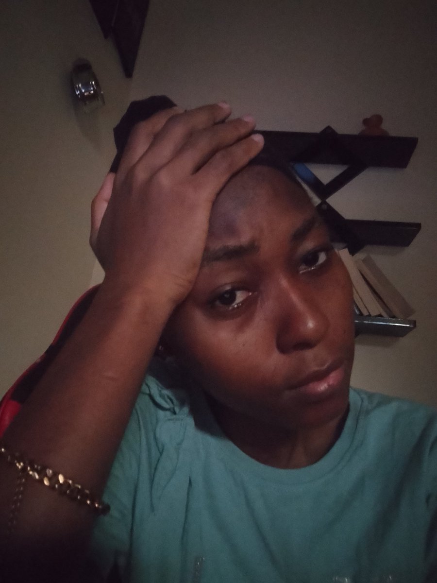 sylviaforexgh's tweet photo. I slept yesterday thinking about how to make $1M before the year ends and I think I have found a solution 😌 https://t.co/rf4temzgu4