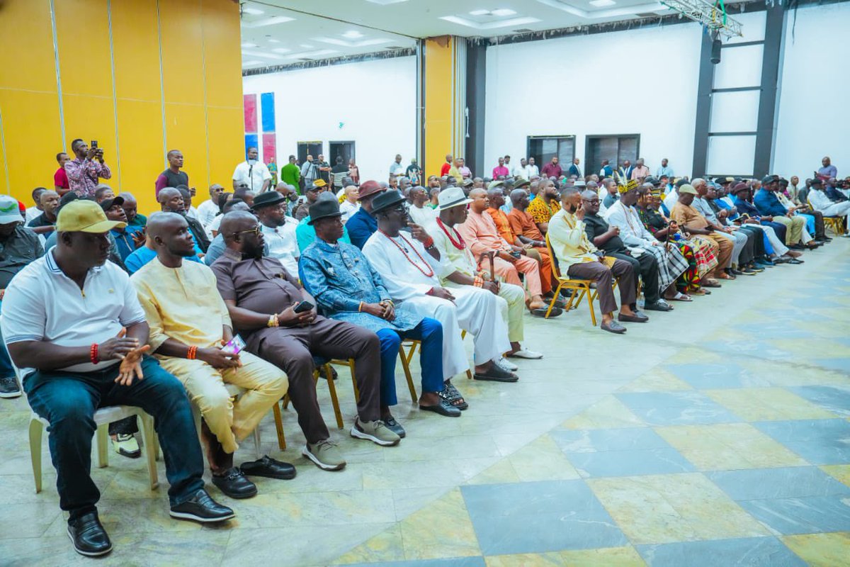 govdouyediri's tweet photo. Today, I convened an enlarged stakeholders’ meeting of the Ijaw Youth Council (IYC) in Yenagoa to reaffirm our collective commitment to peace, unity, and the progress of the Ijaw nation. 

As we prepare for the 2026 IYC elective convention, it is important that we place the interest of our people above personal ambitions and avoid every tendency that could lead to division. We must continue to build bridges, not walls.

I urged all IYC leaders and stakeholders to embrace love, reconciliation, and mutual respect, reminding all that a united Ijaw nation is stronger, more influential, and better positioned to pursue our collective aspiration as a people.

I was particularly pleased to facilitate the reconciliation between Jonathan Lokpobiri and Theophilus Alaye. Their decision to embrace peace and put the past behind them is a commendable step that should inspire every Ijaw son and daughter to choose dialogue over discord.

The Ijaw nation can only attain greater heights when we stand together with one voice and one purpose. 

Let us continue to promote unity, and preserve the legacy of the IYC, for peace, stability, and development of our people.