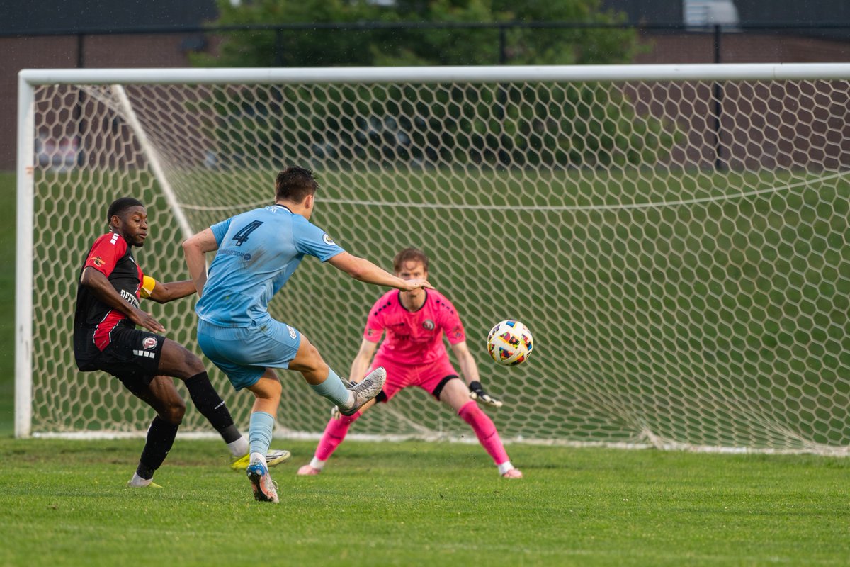 CambridgeSoccer's tweet photo. Our OPL Mens side is giving their all all season long 💪
#CambridgeCommunity #OntarioSoccer #YouthSoccer #OPL https://t.co/Yww8CtALeb