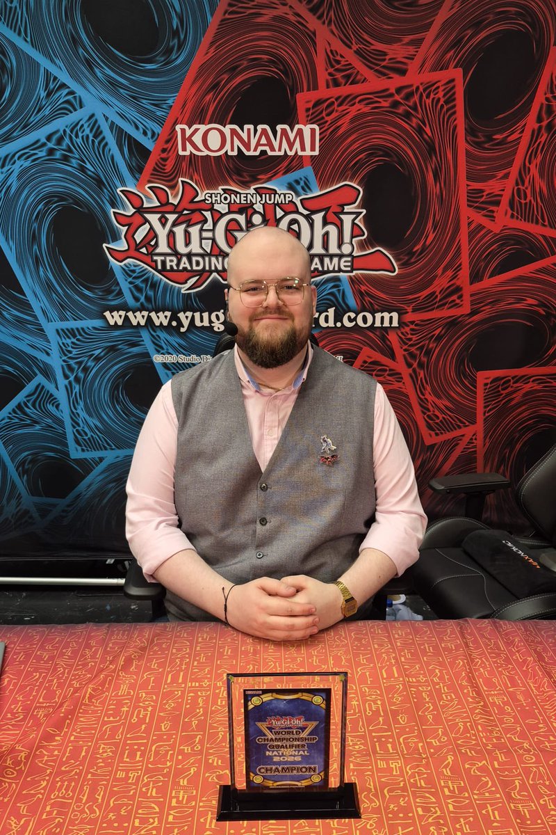 LLCharlesYGO's tweet photo. Been given the go-ahead to announce that I’ll be commentating the EUWCQ in Brussels next week!!! Such an incredible honour and amazing opportunity. Can’t wait haha! See you all there, duelists! 🇧🇪 https://t.co/JVNVQbdfxZ
