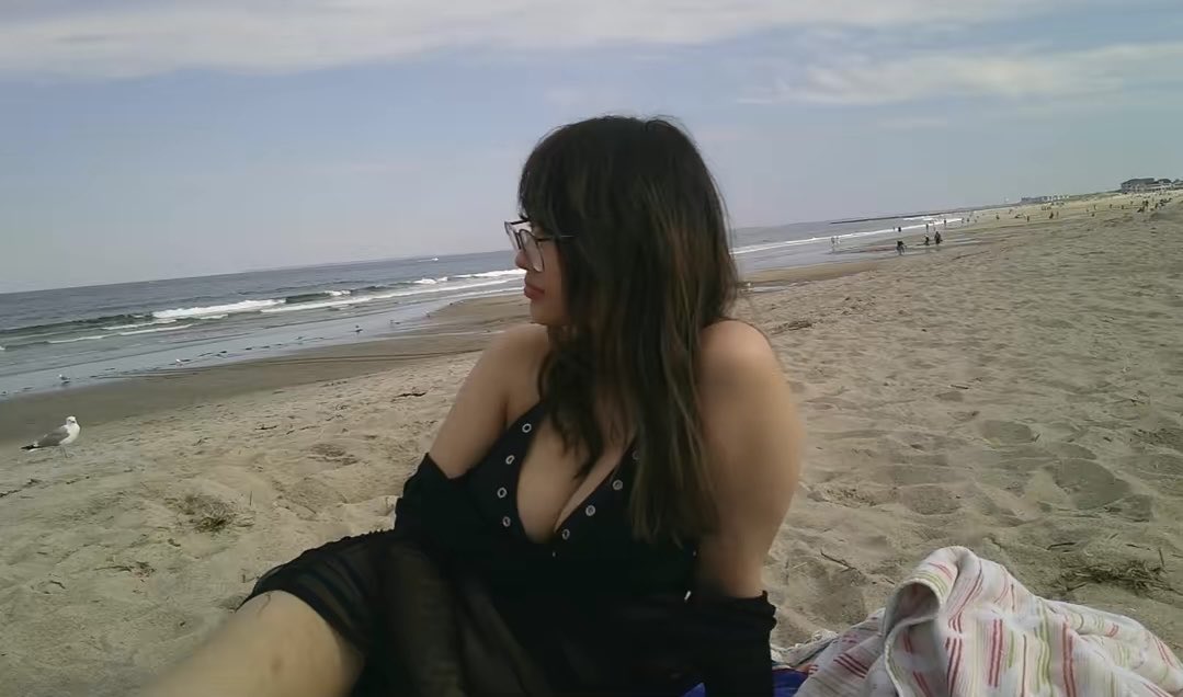 repelhersins's tweet photo. beach https://t.co/UTFvDceGTm