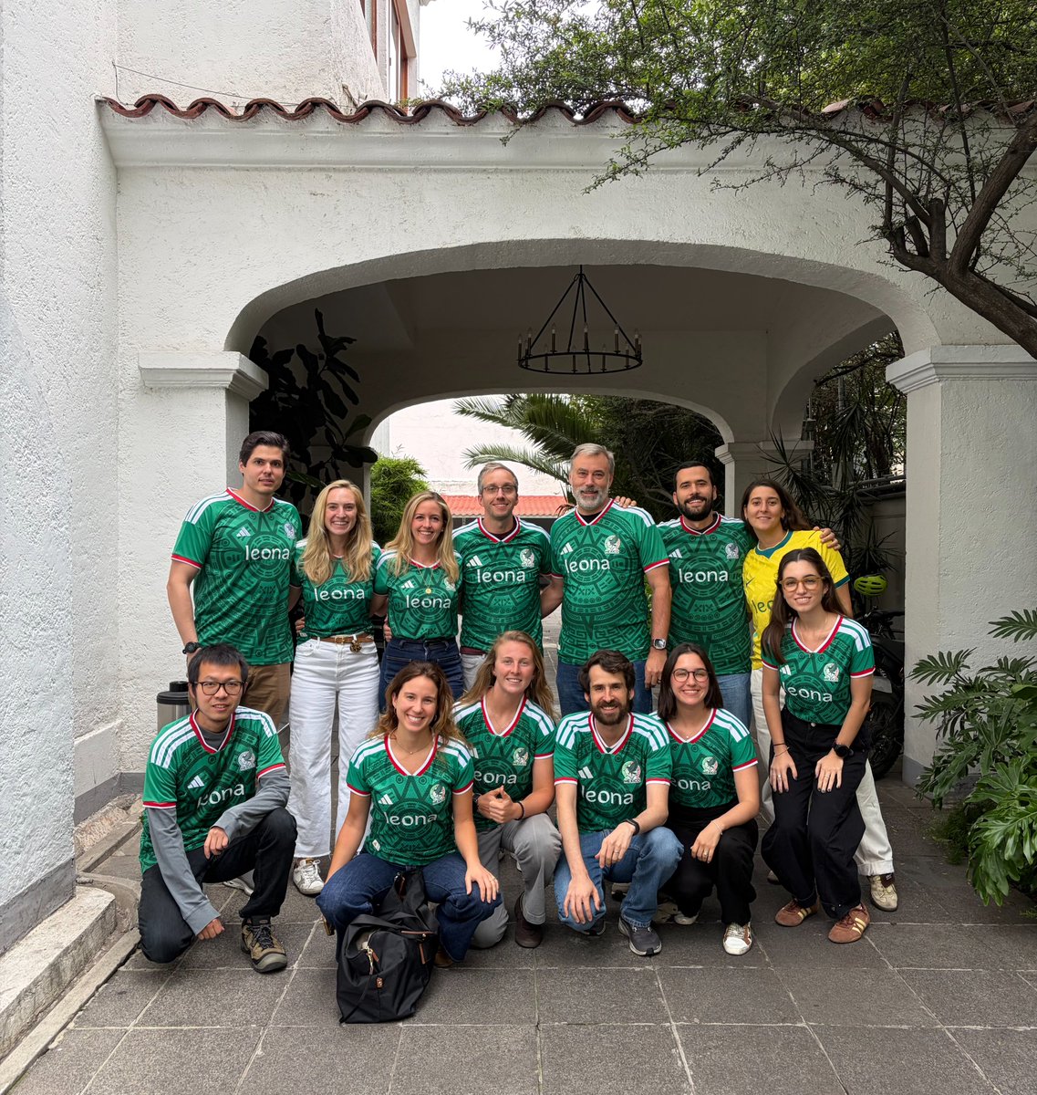 merinsay's tweet photo. A feeling of possibility is everywhere in Mexico right now. You hear it in the streets, graffitied on walls, in every group chat. "¿Y si sí?" "What if it actually happens?"

Mexico isn’t expected to win the World Cup, but has won all three matches so far without conceding a single goal, for the first time in the country's history. 130 million people are feeling, all at once, that an improbable thing is actually happening. 

It's the same with startups. Our job is to ask: what will the future look like when the impossible... actually happens? Leona is hiring people with the courage to see that future before anyone else does, and ask ¿Y si sí?

Join us → https://t.co/zMcEqfmAjs