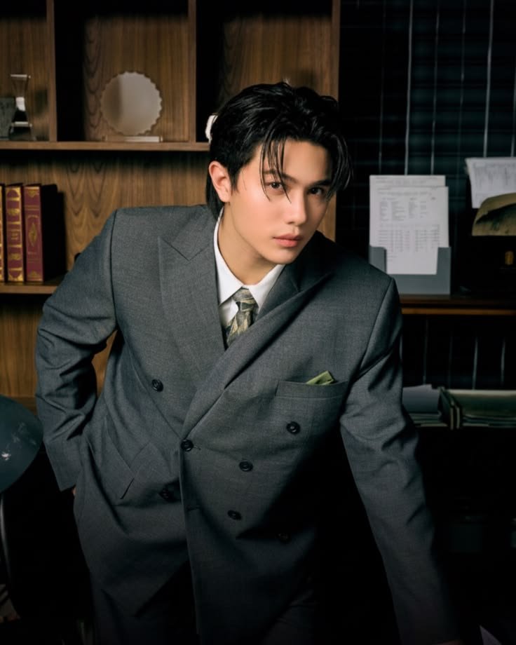 baeb4e_x0's tweet photo. Hear me out.

Cold mafia boss having a soft spot for the bratty billionaire supermodel. https://t.co/uNP5fD3Sjo
