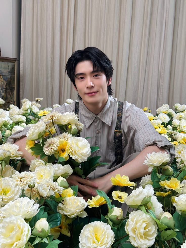 jaehyonm's tweet photo. @haheyong if all you've ever wanted was flowers, then today, every single one of them is yours. https://t.co/isdJOJp8kL