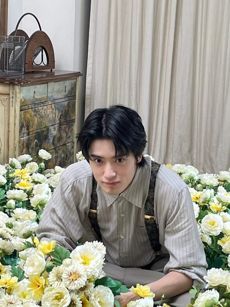 jaehyonm's tweet photo. @haheyong if all you've ever wanted was flowers, then today, every single one of them is yours. https://t.co/isdJOJp8kL