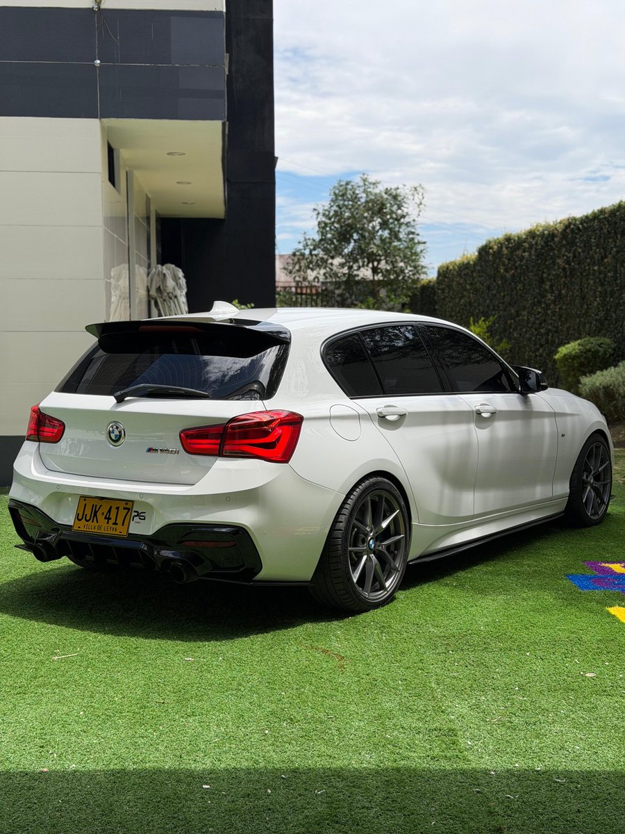 nocarcontext's tweet photo. BMW 140i M SPORT 🤍🤍 https://t.co/yLwrgweznl