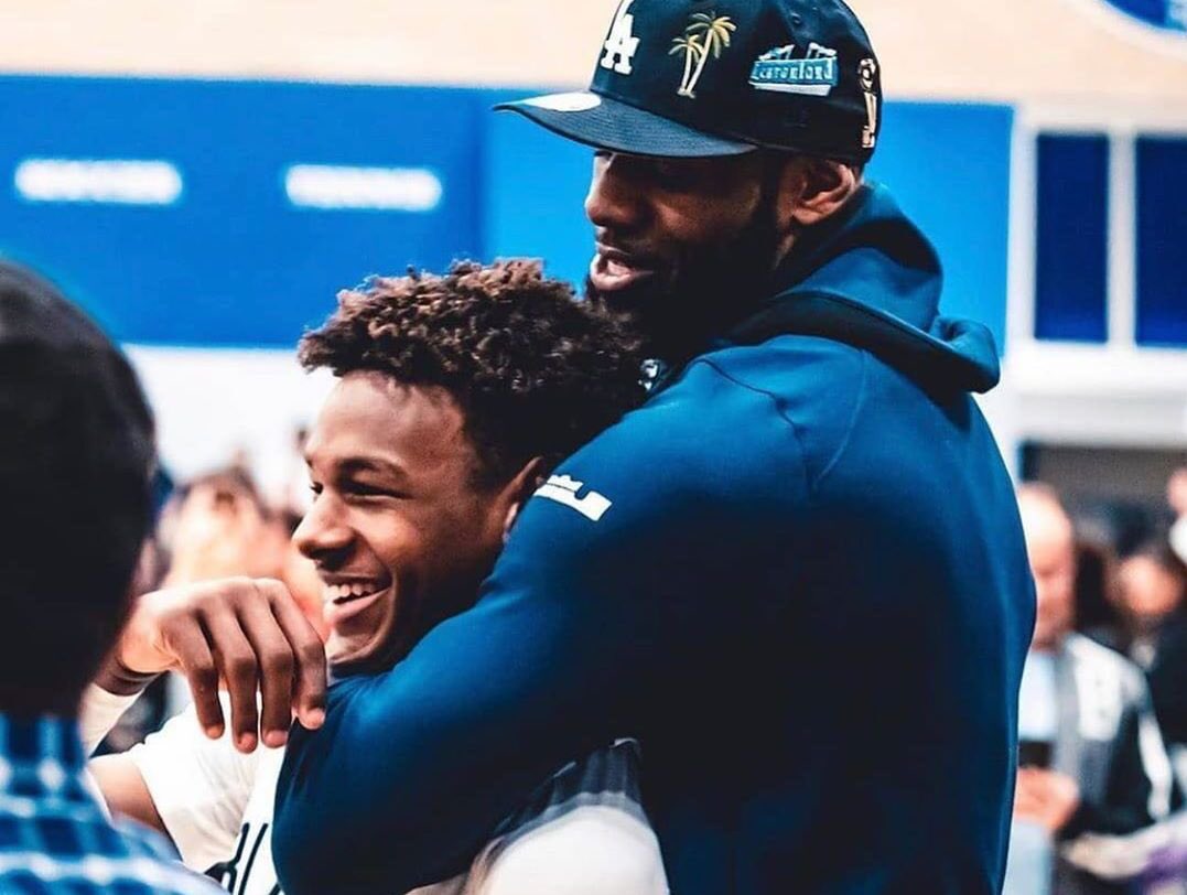 mymixtapez's tweet photo. LeBron waited until Bronny’s $2.3M contract was fully guaranteed before letting the Lakers know he was moving on 💯🥲 https://t.co/75kARxKh9o