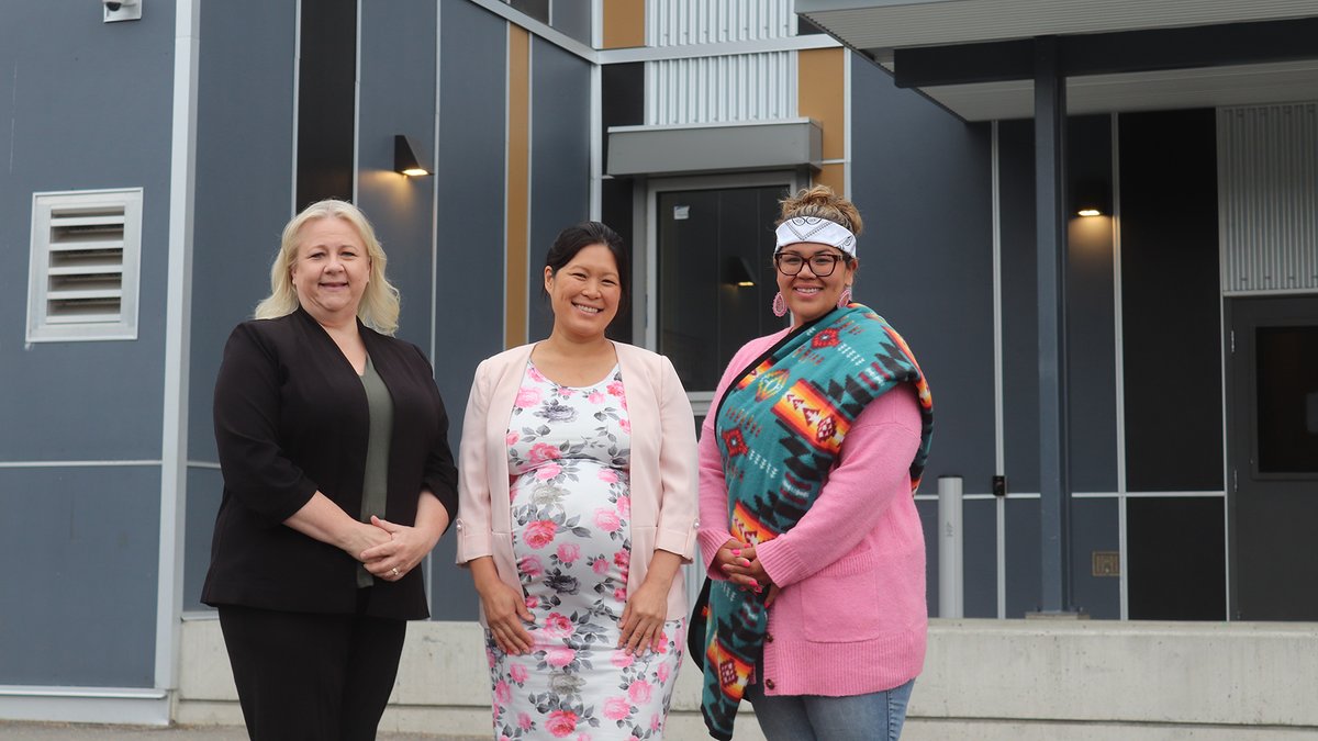 LangleySchools's tweet photo. Summer break is off to an exciting start in the Langley School District! On Tuesday, Minister of Infrastructure Bowinn Ma announced that Donna Gabriel Robins Elementary and Josette Dandurand Elementary will receive funding for new modular additions. More: https://t.co/qyHpznYjrT https://t.co/ovI3Lv8RBB