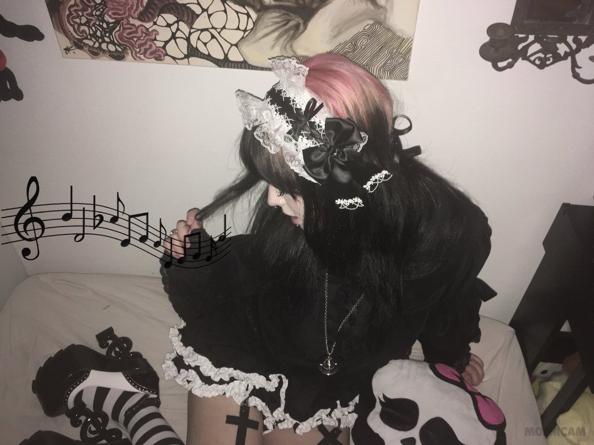 xtwikim's tweet photo. had to post on here too ♪〜 https://t.co/TyxbwOOxSL