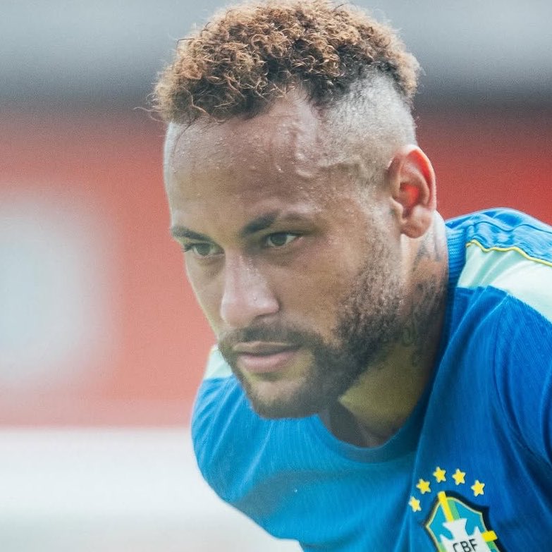 choquei's tweet photo. 🚨ATENÇÃO: Amanda Kimberly fala DIRETAMENTE com Neymar e reclama sobre a falta de presença do jogador na vida da filha Helena, afirma Léo Dias. https://t.co/Mp8GVpAhoY