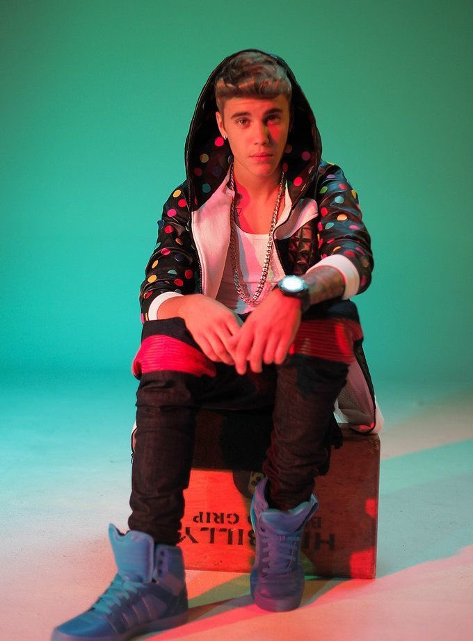 Belieber_bob's tweet photo. Went from Daddy's Baby to Baby Daddy so quick 😭 https://t.co/lIpg4HOERT