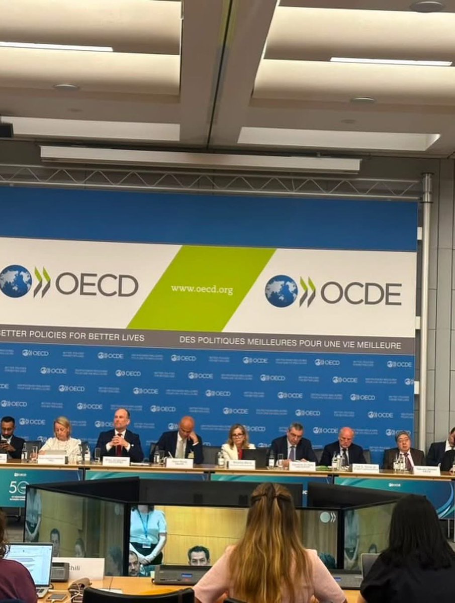 aricegovro's tweet photo. #OCDE: România, implicare activă în promovarea conduitei responsabile în afaceri. În perioada 29–30 iunie 2026, Președintele #ARICE , Daniel Constantin, a participat, la #Paris, la Forumul Global OCDE dedicat Conduitei Responsabile în Afaceri https://t.co/Y7amHRhEaI