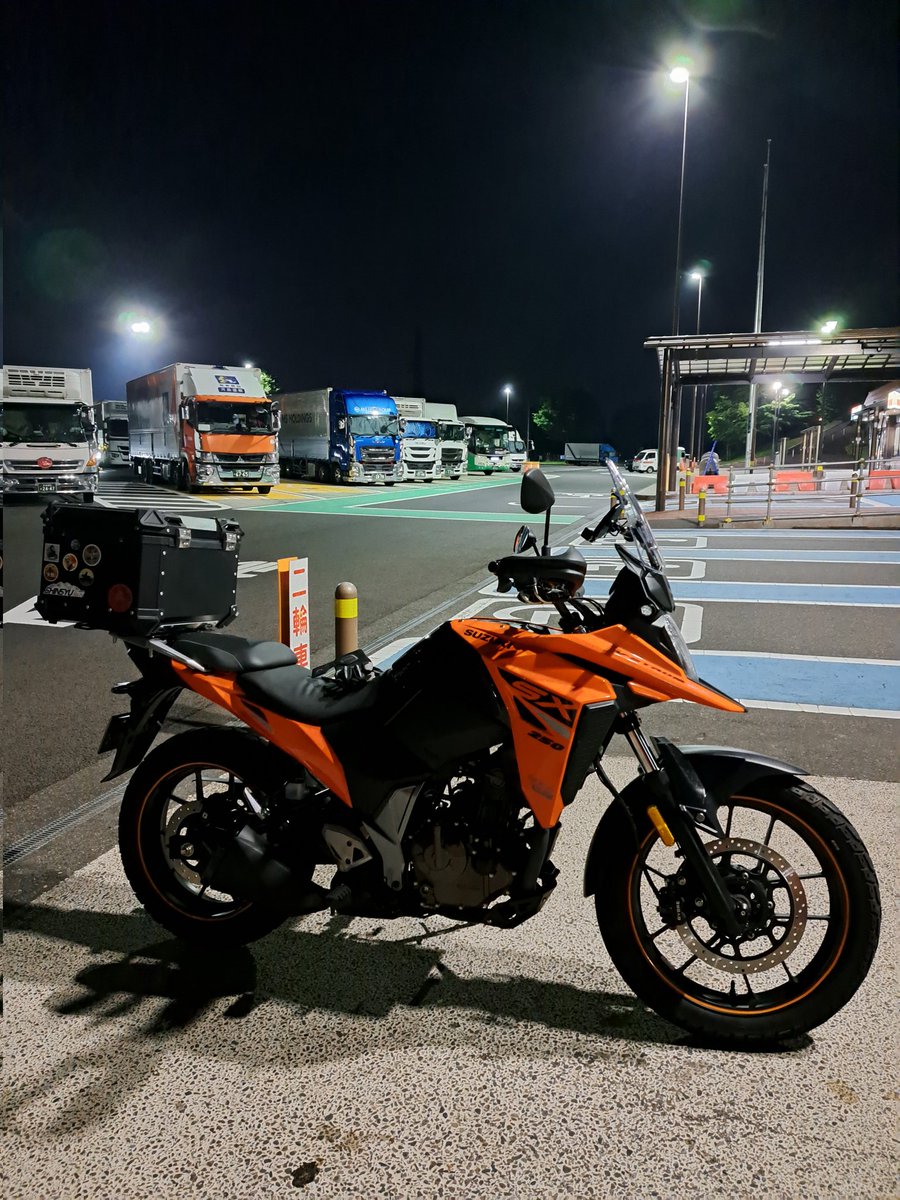 CT125_th's tweet photo. これから北海道に向けて
ARRIVE ALIVEで行ってきま〜す🏍️ https://t.co/7r2QymiC0x