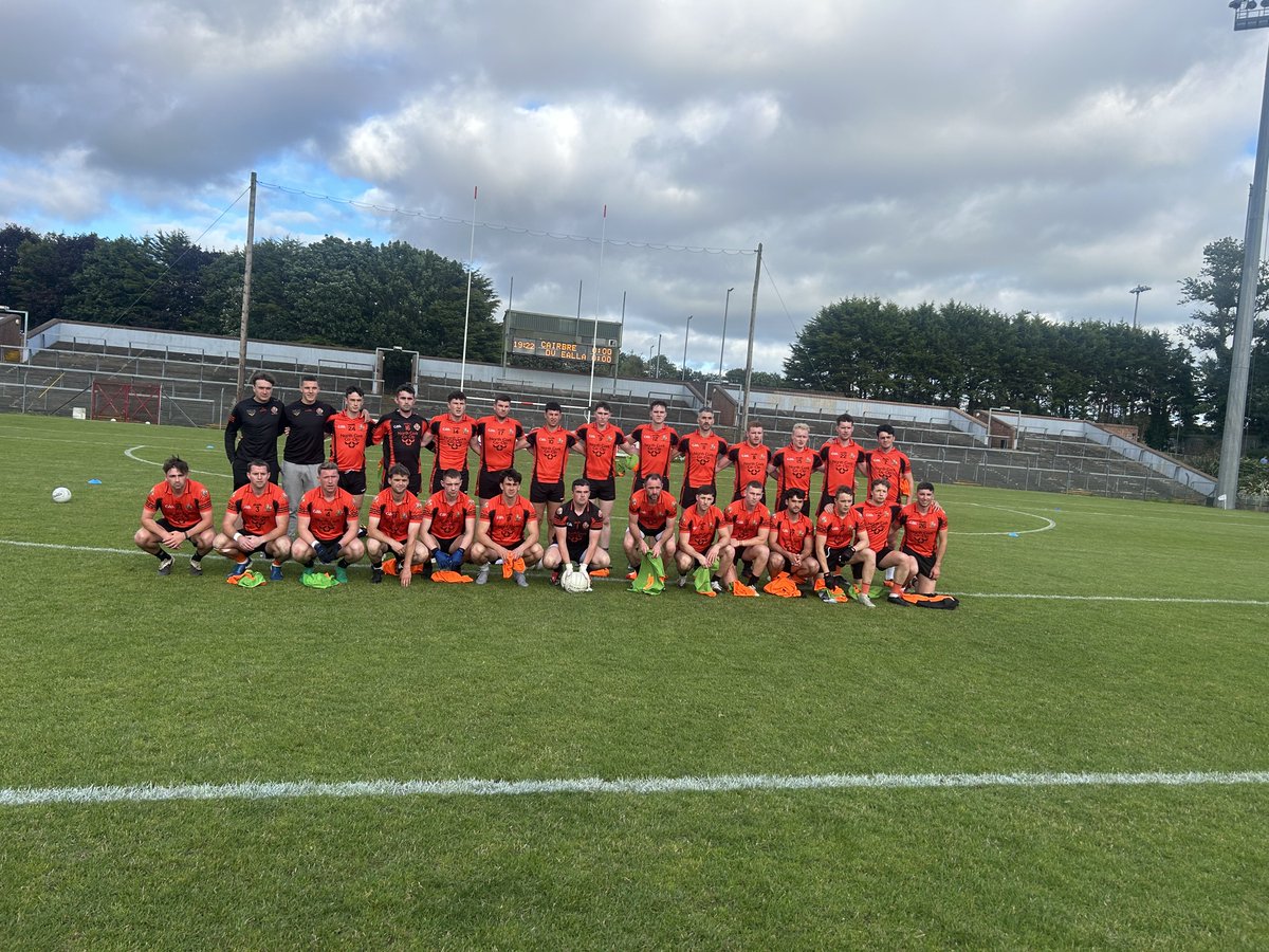 DuhallowGAA's tweet photo. The @DuhallowGaa Team Ahead of This Evening’s SFC Divisional/ Colleges S/F https://t.co/esdkUHkhE2