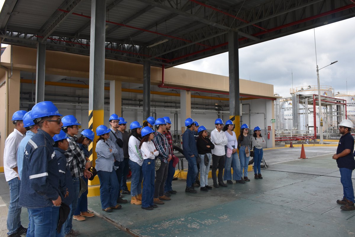 CELECTERMANABI's tweet photo. ⚡️ La Central Térmica Jaramijó (149 MW), en Manabí, en junio de 2026 recibió a 91 estudiantes de la Unidad Educativa Almirante H. Nelson, @lacentralec y @ESPEU, como parte del programa de visitas de esta Unidad de Negocio, para la formación académica de los nuevos profesionales. https://t.co/zLg23cctzV