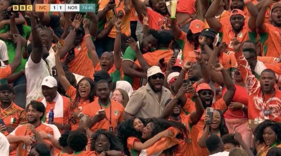 TrueeeCricketer's tweet photo. WHAT A GOAL AND RUN BY AMAD DIALLO! 

🇨🇮 Ivory Coast 1-1 Norway 🇳🇴

#FIFAWorldCup #fifaworldcup2026 #Norway #IvoryCoast https://t.co/TGZOkof34a