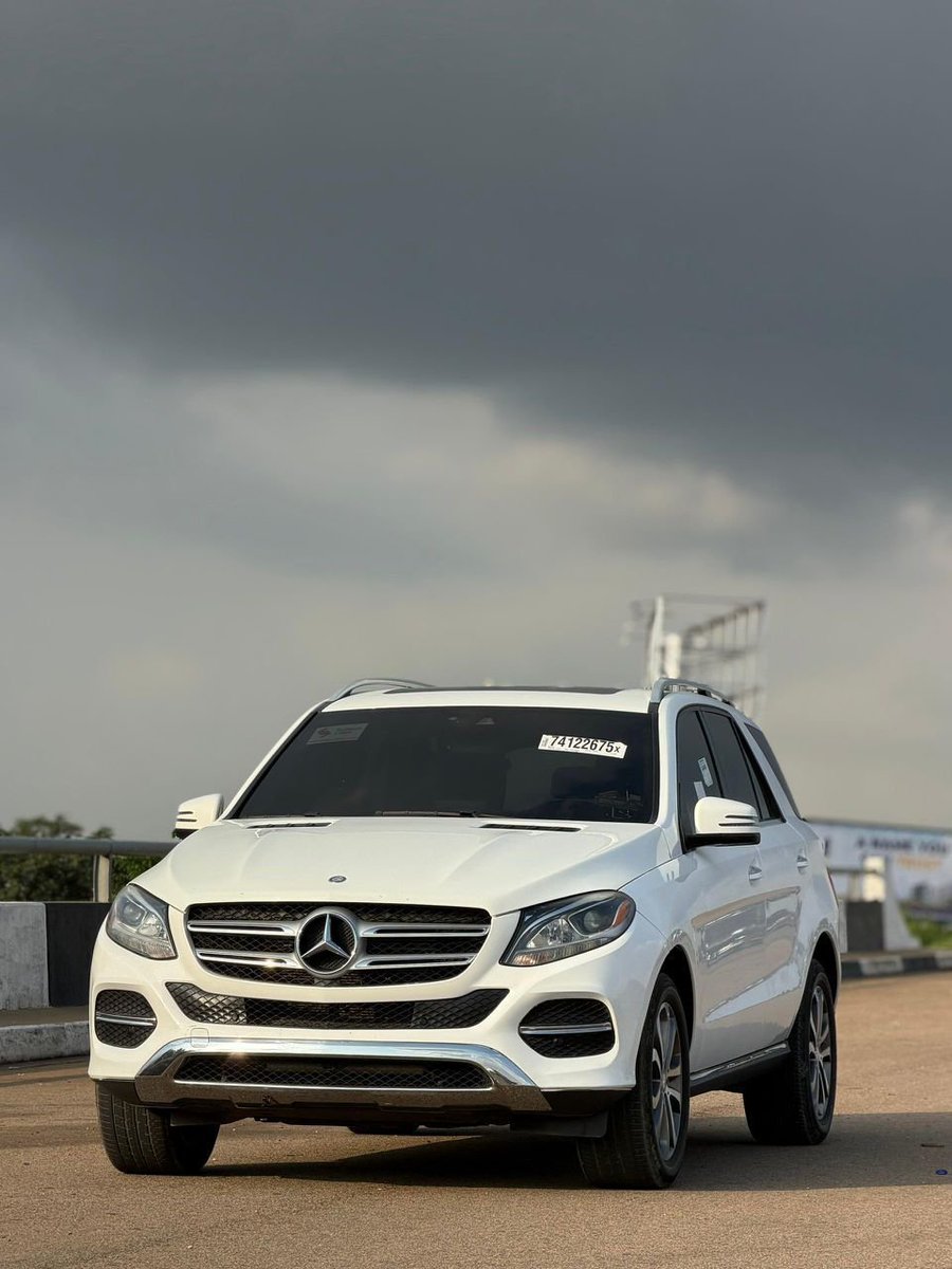 abujaautomobil's tweet photo. Distress foreign used 2016 GLE 350
Brand:Mercedes Benz
Price:#33M💰
Custom Duty:✅
Nationwide Delivery:✔
Whatsapp/call:08075158161
#abuja #viral #trending #exploremore #lagos #naijacommunity #abujatwittercommunity #foryou https://t.co/KXEtc8X1M0