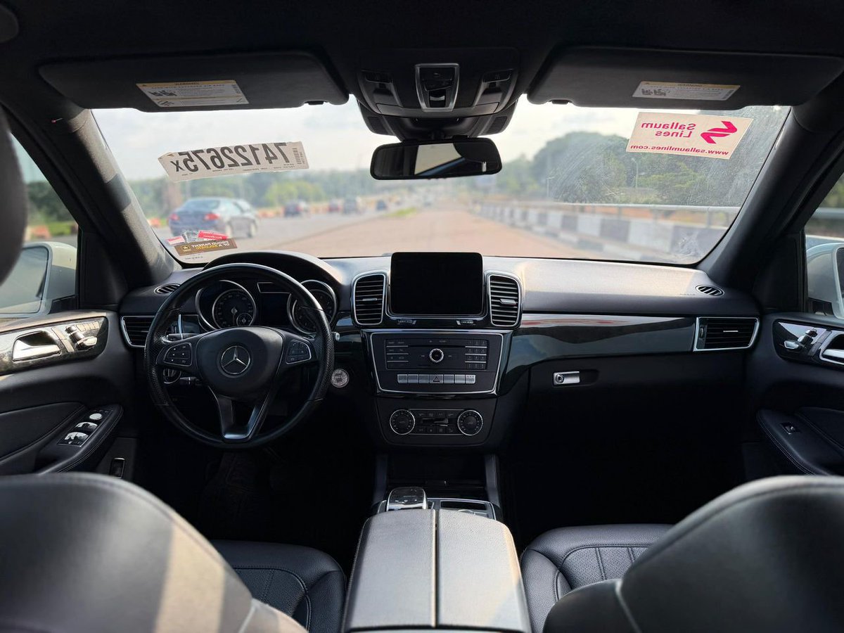 abujaautomobil's tweet photo. Distress foreign used 2016 GLE 350
Brand:Mercedes Benz
Price:#33M💰
Custom Duty:✅
Nationwide Delivery:✔
Whatsapp/call:08075158161
#abuja #viral #trending #exploremore #lagos #naijacommunity #abujatwittercommunity #foryou https://t.co/KXEtc8X1M0