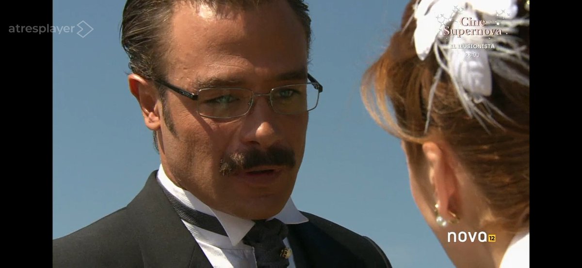 TodoNovelaEsp's tweet photo. #MañanaEsParaSiempre - Fernanda recibe un mensaje de Soledad donde dice que está muerta😬
L a V a las 18.00h en @NovaTDT 🔪🐎💕
Con @LuceroMexico, @silvnavarro, #FernandoColunga, #SergioSendel, #RogelioGuerra, @marisoldelolmo, @AriDiazz, @carlosdelamota, @aleidanunez https://t.co/Ag6nkXVdo2
