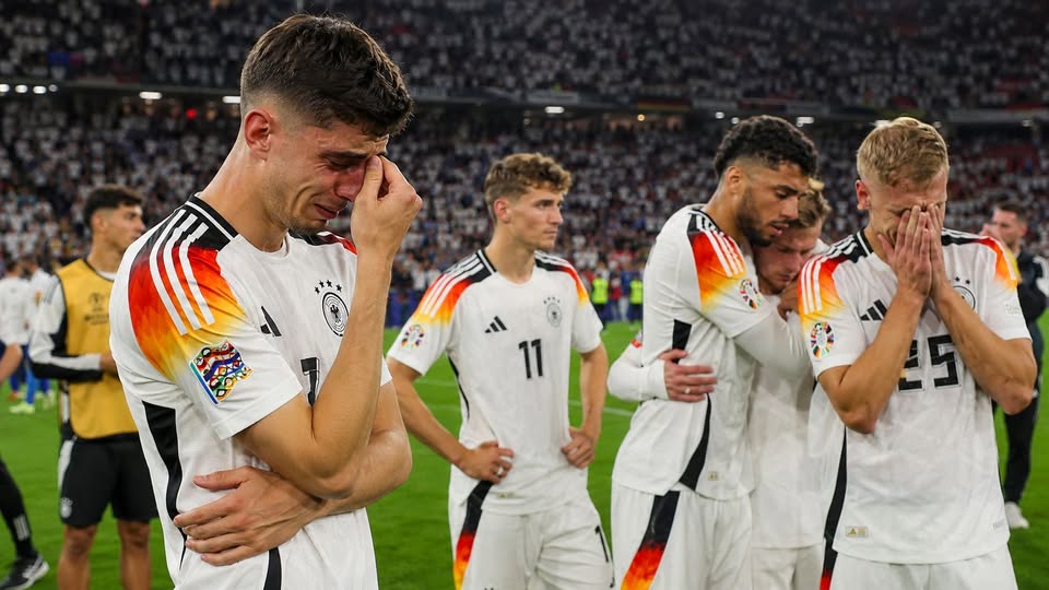 conley_d6689's tweet photo. Germany are OUT of the 2026 FIFA World Cup—and it happened in the most heartbreaking way!
More News: https://t.co/kF0dVo1Y07
#FIFAWorldCup2026 #Germanyfootball #WorldCup2026 #penaltyshootout #FootballNews https://t.co/RiaN7KBWpM