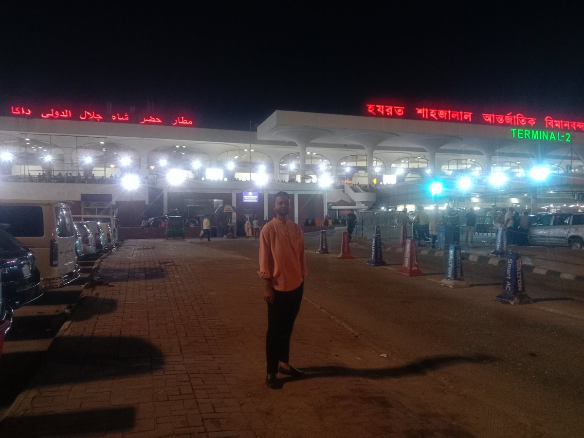 ArzuNazmul's tweet photo. Airport Dhaka https://t.co/ymw2SX5v2S