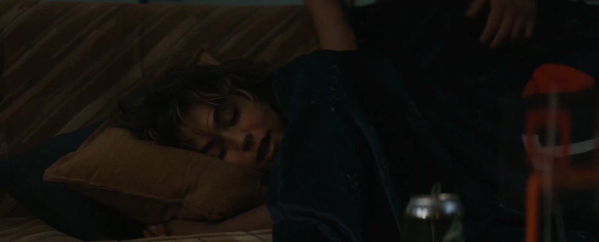 zarapliers's tweet photo. the concept of garrett giving hannah 3 brothers but hannah blessing him with the only sister he’s ever known in allie https://t.co/SbVYU24fwh