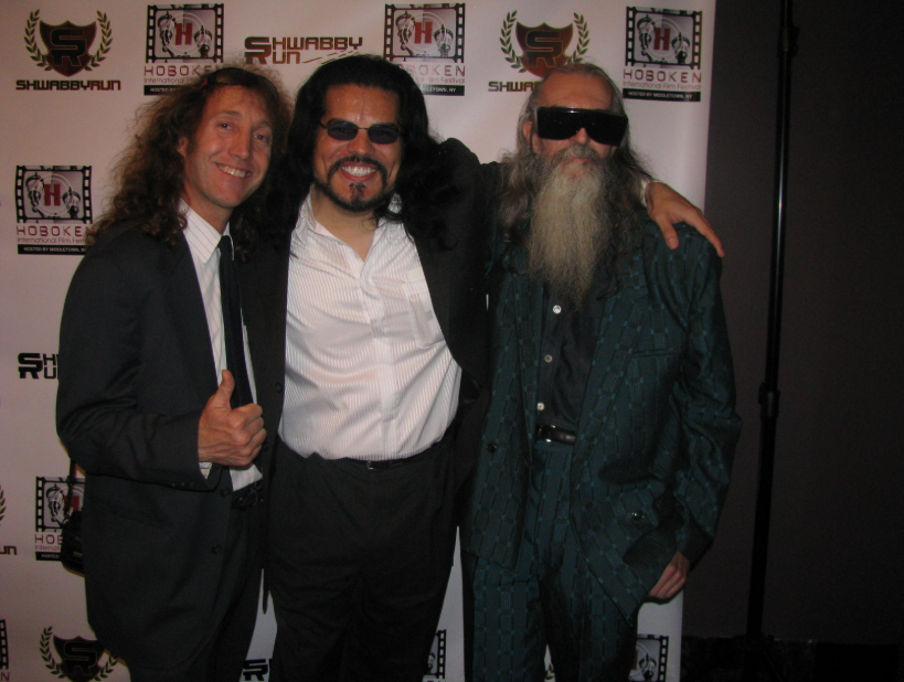 TomDiNardo's tweet photo. Me with #actors #JoseHernandez and #MartinPfefferkorn at the #HobokenFilmFestival.
#Film #Filmmaking #Movie #Festival #ActorsLife #FestivalFilm #HobokenInternationalFilmFestival #Hoboken #NewJersey #HobokenNJ #NJ #HobokenNewJersey https://t.co/aZ86dHlHVl