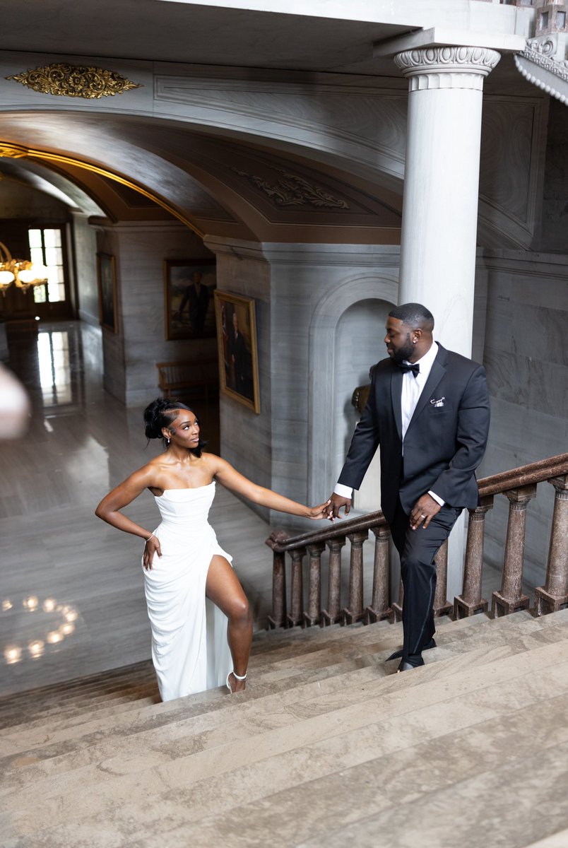 tiaraxalivia's tweet photo. Mr. &amp; Mrs. Hilliard 💍
📸: @unleash.photo on IG https://t.co/cyT89Mf1DI