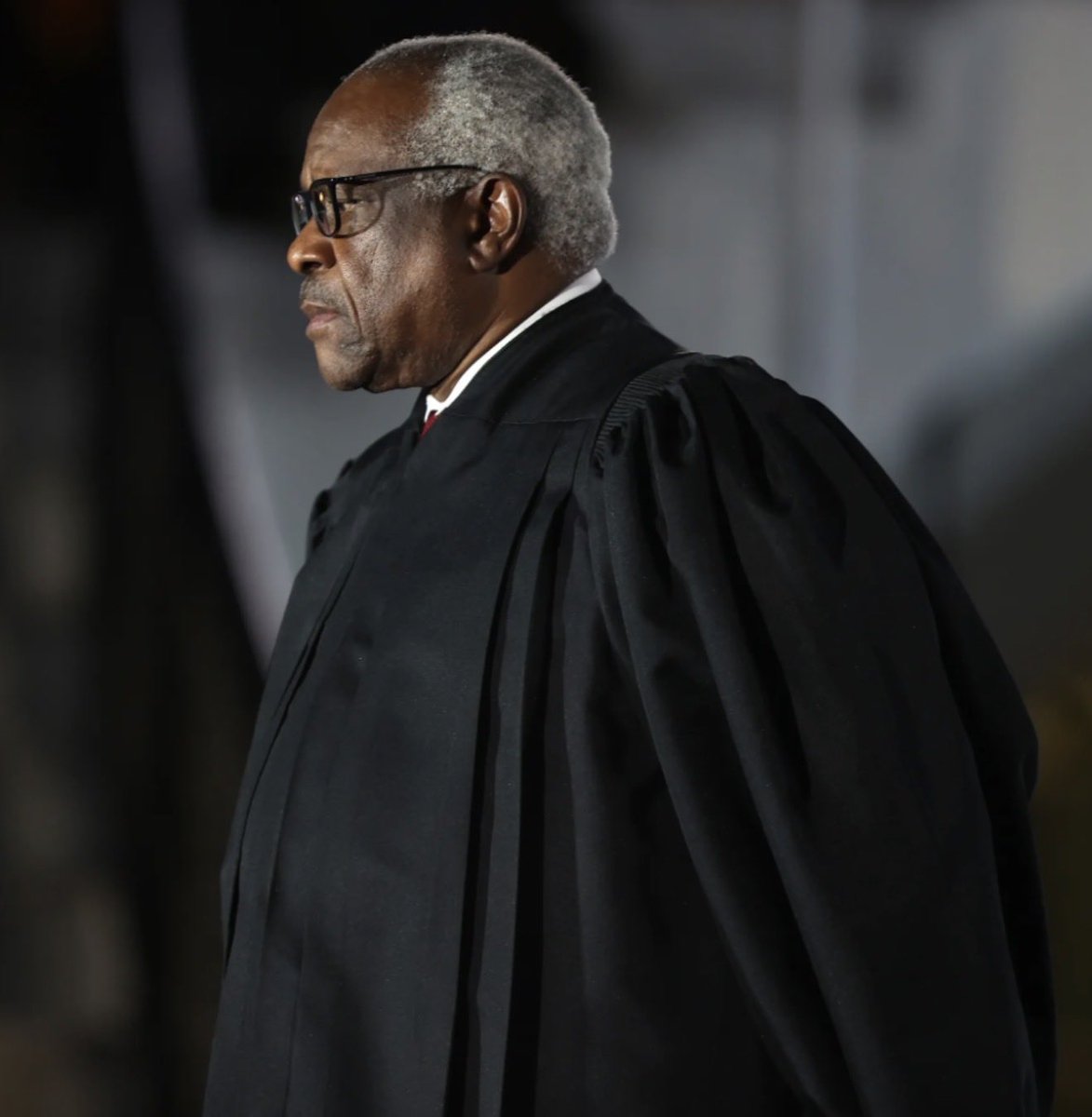 MAGAVoice's tweet photo. Supreme Court Justice Clarence Thomas deserves a million “Thank You’s” for being the best Justice https://t.co/e8qtc9T5YL