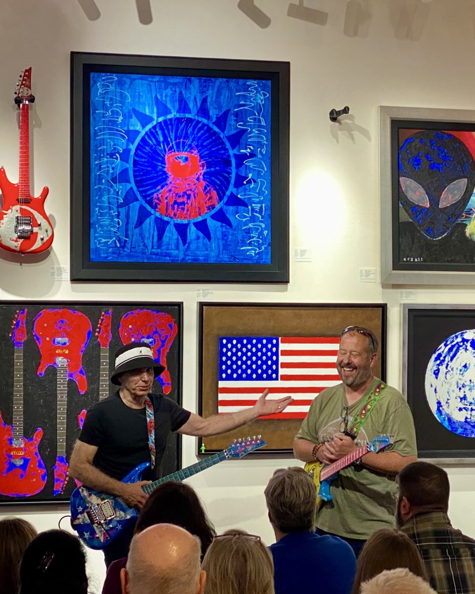 chickenfootjoe's tweet photo. Many thanks to everyone at the Wentworth Gallery in DC for hosting my art show and performance. Check out the brave souls who got up and jammed with me playing their new guitars for the first time! 

And, one last photo of me and the great Louis Armstrong down at the National Harbor. Couldn’t resist. 🤘