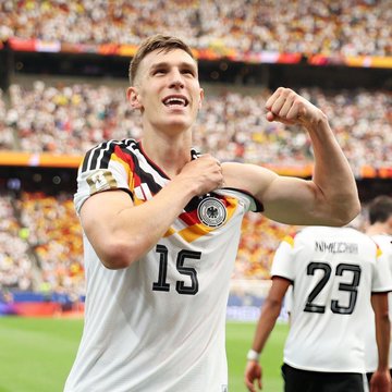 sptn_network's tweet photo. 🚨❌ Nico Schlotterbeck was never close to joining Real Madrid this summer.

He was discussed internally, but no talks took place. Sales are still needed, and his injury ended any chance of a move. https://t.co/yGdYDP7gBf
