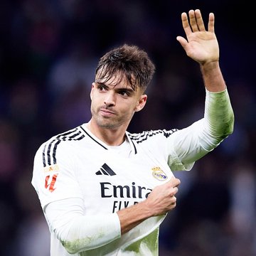 sptn_network's tweet photo. 🚨❌ Nico Schlotterbeck was never close to joining Real Madrid this summer.

He was discussed internally, but no talks took place. Sales are still needed, and his injury ended any chance of a move. https://t.co/yGdYDP7gBf