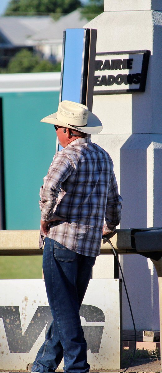 JimmyNeubs's tweet photo. It takes a village...gate crew, identifier,starter and valets!
@prmracing https://t.co/fi7rHuQCcR
