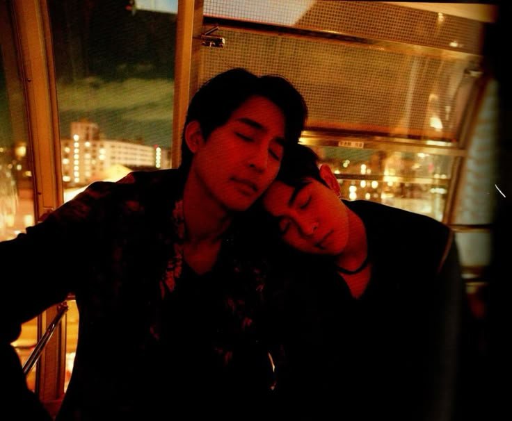 yapnilsc's tweet photo. in those 11 years they've been together, i think it's impossible that they never felt anything for each other..... https://t.co/u6Oet5YreI