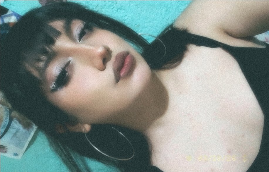 SabrinaJules11's tweet photo. Siganme en mi nueva cuenta muaa💋 @VATOSTJ #tijuana https://t.co/ZMIvxt49V9