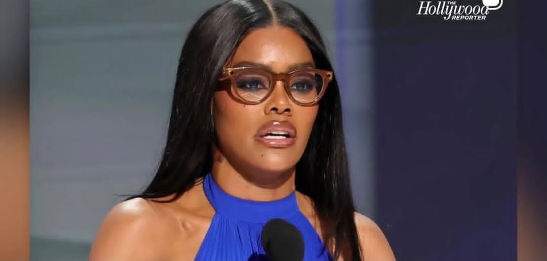 CarrieCnh12's tweet photo. Meta is trying hard to make fetch happen with their AI spyware, sending them for "free" to Black SM influencers and using Black celebrities like Teyana Taylor as ambassadors, and why shouldn't they when Black women's biometric data is being used to make AI Chatbots named Aisha? https://t.co/wgIpxaHDNZ